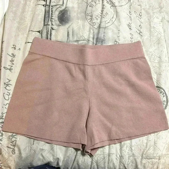 Sweater shorts - Picture 2 of 3